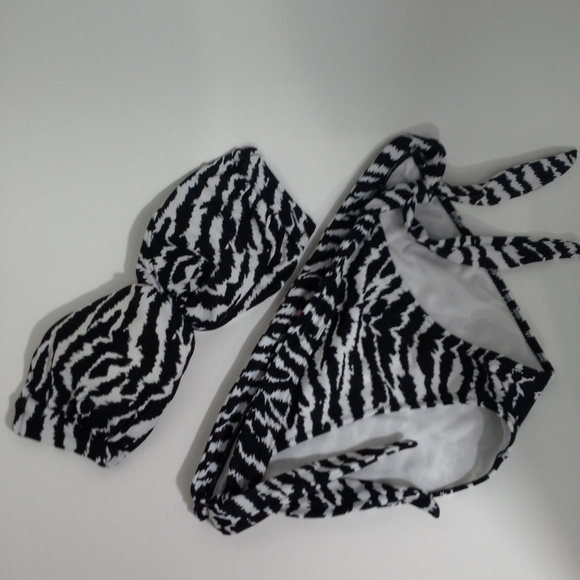 Victoria's Secret Other - Victoria's Secret bikini swimsuit S L Zebra Black